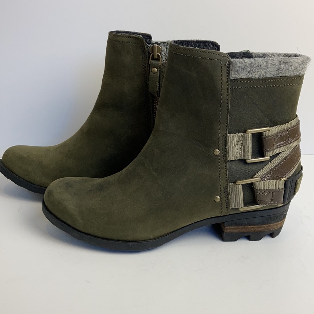 Sorel | Lolla Leather Waterproof Boots Peat Moss Green Olive - Picture 5 of 16